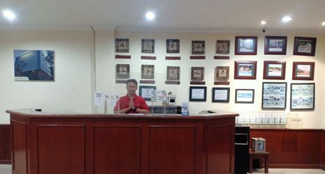 로비 2 Augusta Hotel Jakarta