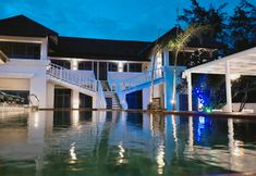 Exterior 5 The Trawangan Resort