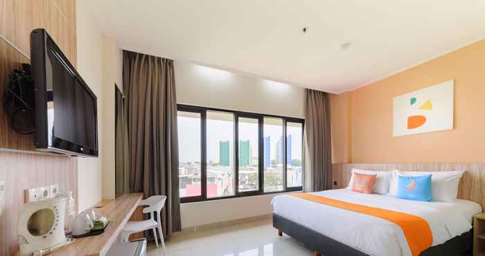 Lainnya Sans Hotel The Green Bekasi by RedDoorz