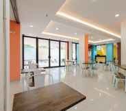 Others 3 Sans Hotel The Green Bekasi by RedDoorz