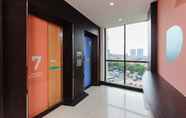 Lain-lain 7 Sans Hotel The Green Bekasi by RedDoorz