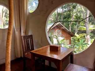 Imah Seniman Resort, Rp 474.850