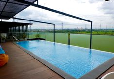 Hồ bơi 5 Lemo Hotel Serpong
