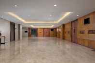 Entertainment Facility Hotel Santika Premiere Gubeng