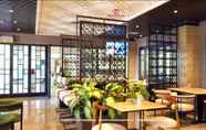 Quầy bar, cafe và phòng lounge 4 Pangeran Beach Hotel