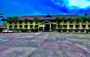 ภายนอกอาคาร 2 Hotel Augusta Garut