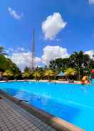 SWIMMING_POOL Golden View Hotel