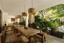 公共空间 Sara Residence by Nakula