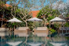 スイミングプール Griya Santrian