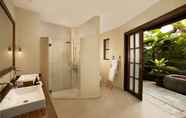 In-room Bathroom 7 Villa Tirtadari By Nakula