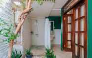 Toilet Kamar 7 Tigalima Homestay