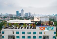 Exterior 3 1O1 URBAN Jakarta Thamrin