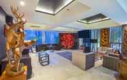 Lobby 7 1O1 URBAN Jakarta Thamrin