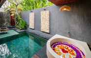 Swimming Pool 2 Seminyak Sanctuary Villa by Ini Vie Hospitality 