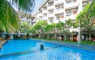 Swimming Pool 2 Hotel Lombok Garden