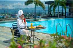 Grand Q Hotel Gorontalo, USD 46.64