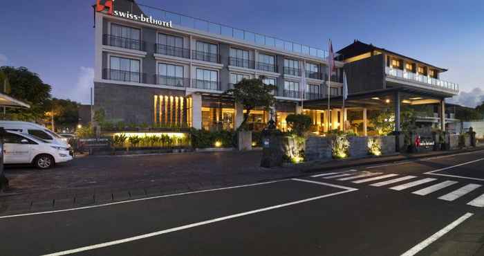 ภายนอกอาคาร Swiss-Belhotel Tuban