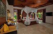 Bedroom 4 Bali Tropic Resort & Spa