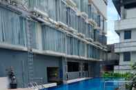 Swimming Pool DeRain Hotel Bandung