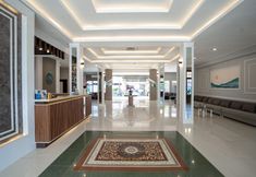 Lobby 2 Front One HK Resort Simpanglima