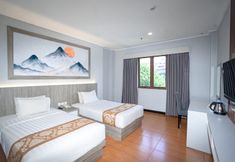 Bedroom 6 Front One HK Resort Simpanglima