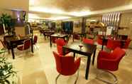 Restoran 7 Lorin Dwangsa Solo Hotel