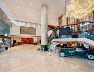Lobby 2 Lumire Hotel & Convention Center