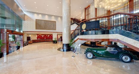 Lobby 2 Lumire Hotel & Convention Center