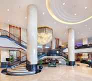 Lobby 4 Lumire Hotel & Convention Center