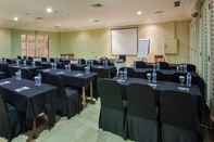 Functional Hall Hotel California Jakarta