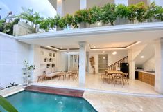 Swimming Pool 2 Villa Harmony Residence