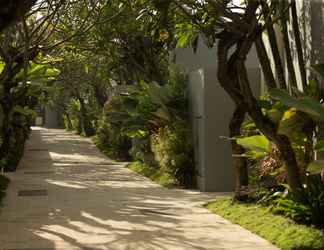 Lobby 2 The Seminyak Suite – Private Villa