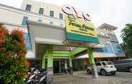 ภายนอกอาคาร 4 SUPER OYO Collection O 252 Istana Permata Ngagel