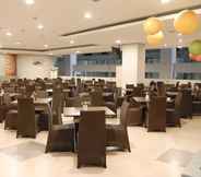 Restaurant 6 Savana Hotel and Convention Malang