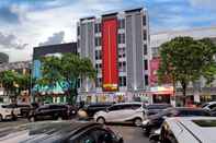 Exterior Hyper Inn - Paskal Hypersquare