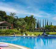 Swimming Pool 4 eL Hotel Kartika Wijaya Batu