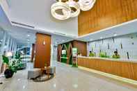 Sảnh chờ Whiz Prime Hotel Pajajaran Bogor