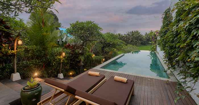 สระว่ายน้ำ Ubud Padi Villas