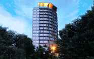 Exterior 2 THE 1O1 Jakarta Sedayu Darmawangsa