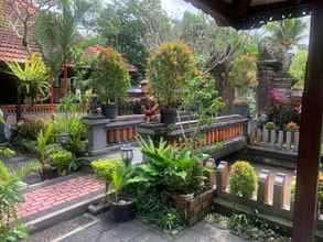 Luar Bangunan 4 Dewa Bharata Bungalow Ubud