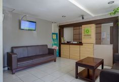 Lobby 7 RedDoorz @ Jalan Sriwijaya Semarang