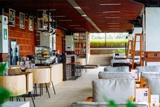 酒吧、咖啡厅和休息室 Jatinangor National Golf & Resort