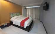 Bilik Mandi dalam Bilik 3 Hotel Prince Boulevard