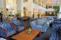 Bar, Cafe and Lounge Sintesa Peninsula Hotel Manado