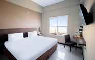 Kamar Tidur 7 Tree Hotel Panakkukang Makassar by LIFE