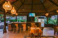 Bar, Cafe and Lounge Medewi Bay Retreat