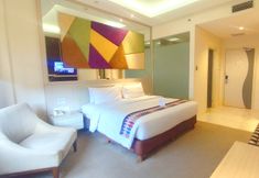 Bedroom 7 W Three Premier Hotel Makassar