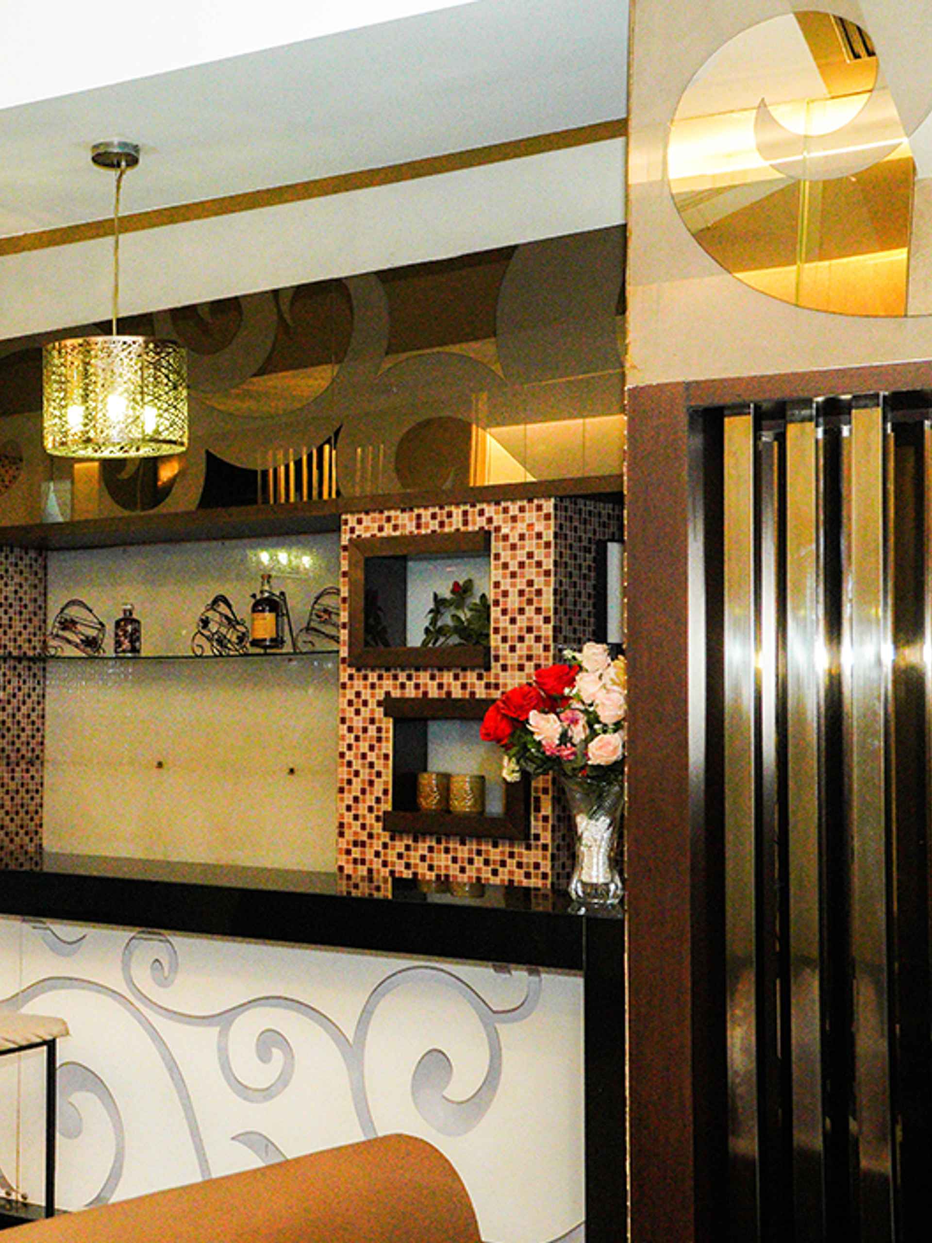 Bar, Cafe and Lounge Grand Central Hotel Pekanbaru