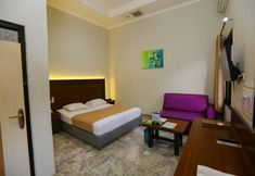 Others 2 Hotel Matahari