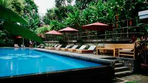 Kayu Arum Resort, Rp 539.701